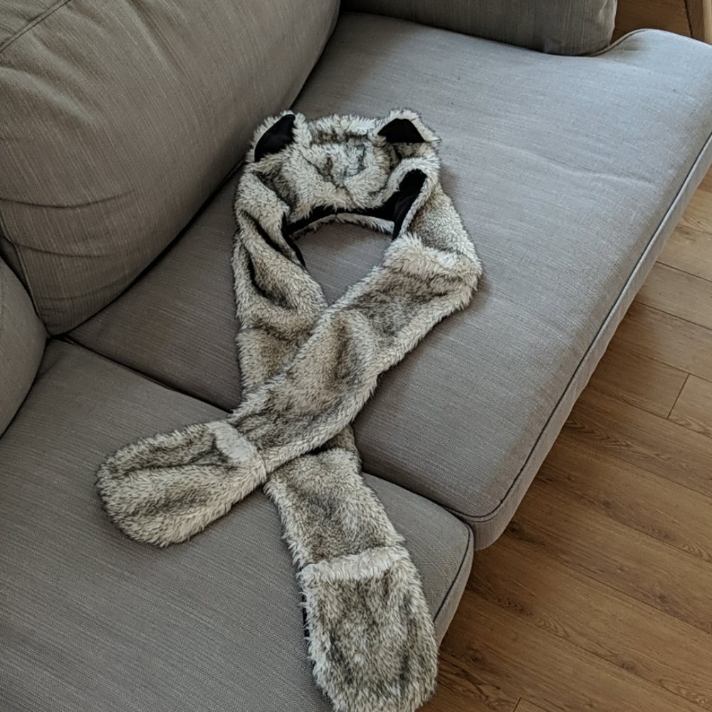Faux fur animal Hood scarf gloves